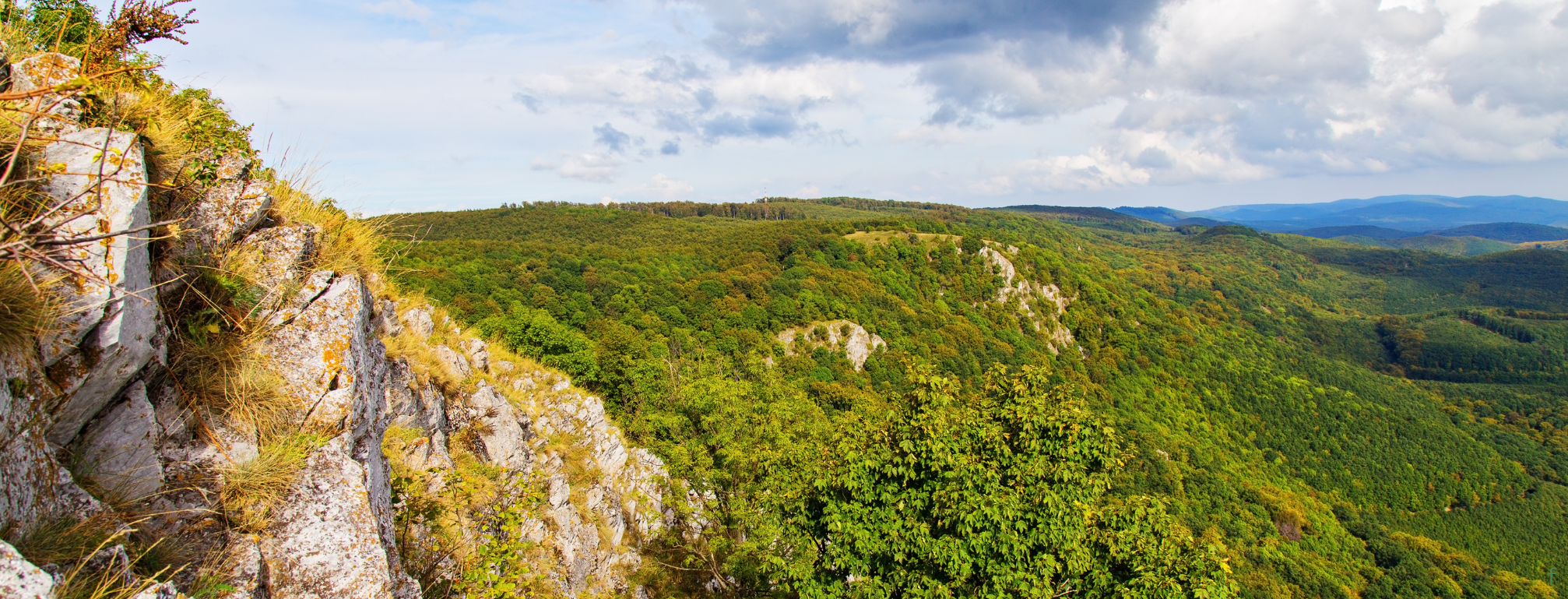 A Kis-fennsík peremén, a barlangok földjén a Bükkben