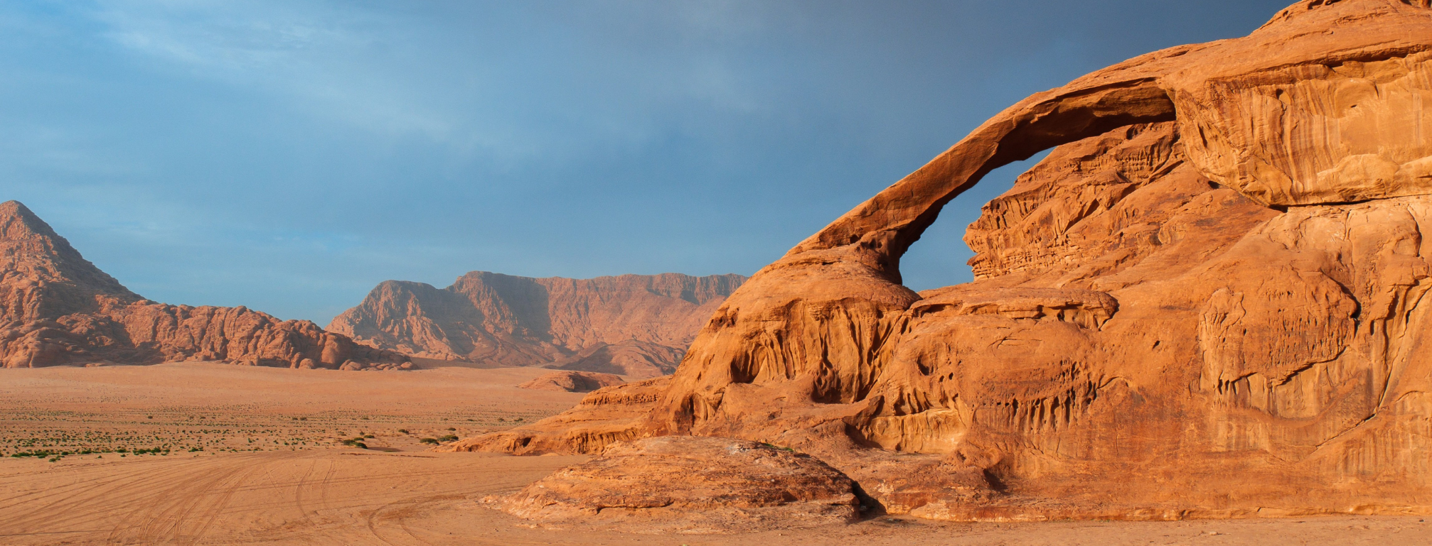 Jordánia: A legsósabb tengertől, kanyonokon át a sivatagig Jordánia: A legsósabb tengertől, kanyonokon át a sivatagig