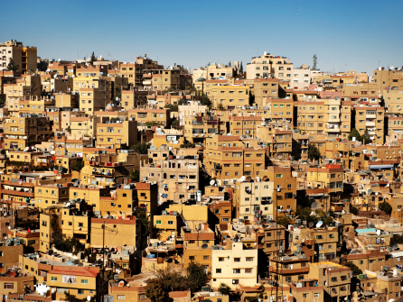 Jordánia: A legsósabb tengertől, kanyonokon át a sivatagig